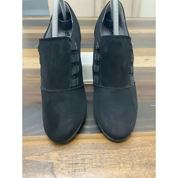 Cliffs by White Mountain Black Suede Ankle Booties Slip On Women's Size 10 - Picture 4 of 8
